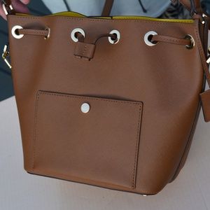 Michael Kors Greenwich Medium Boho Bucket Bag